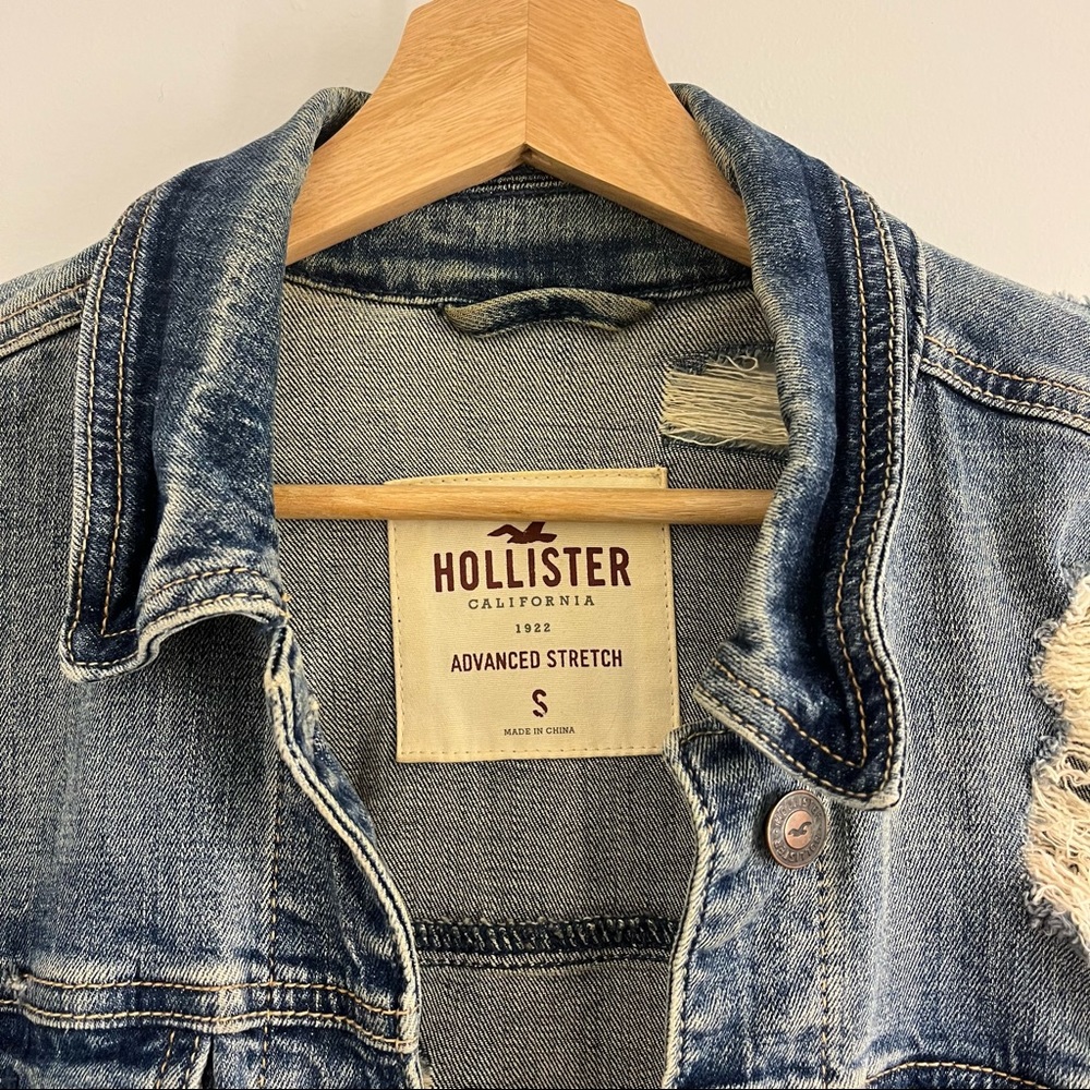 Hollister Distressed Jean Jacket - Picture 3 of 5